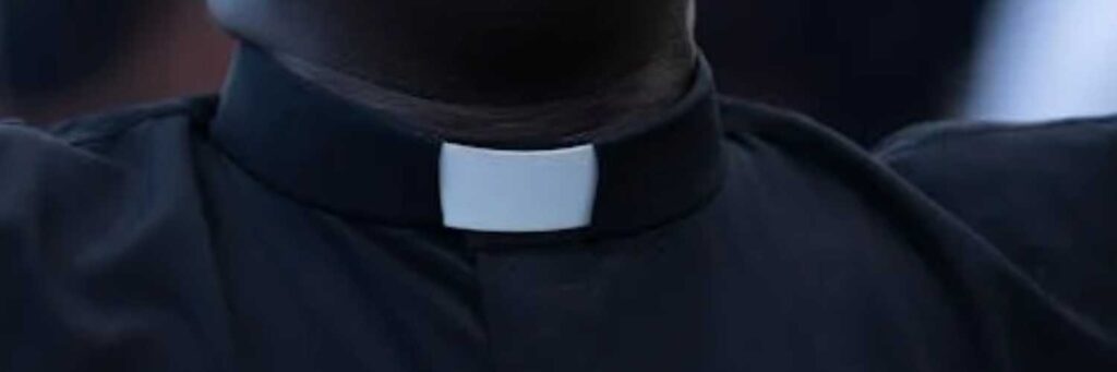 Volunteer Gap: Pastor's Collar